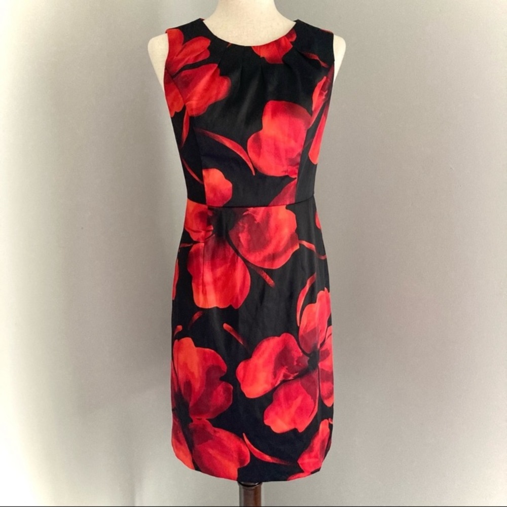 AGB Black Sleeveless Sheath Dress with Red Floral Print